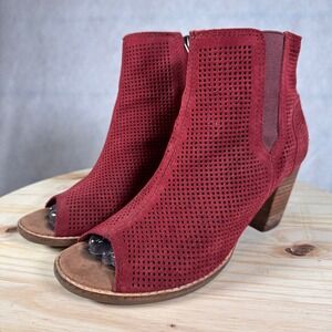 TOMS Women's Size 8 Majorca Peep Toe Booties Burgundy Red Perforated Suede Good